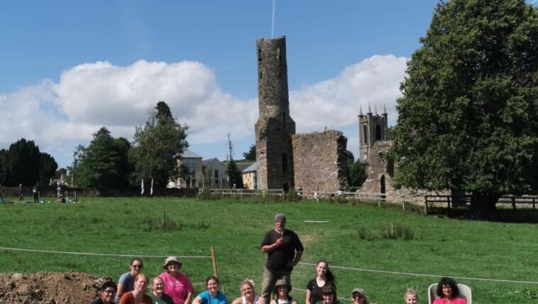 american-students-enjoy-archaeological-project-in-ferns-–-independent.ie