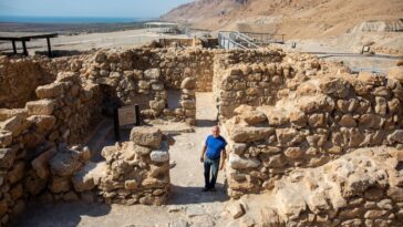 site-of-dead-sea-scrolls-may-have-been-a&hellip;
