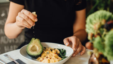 green-goddess-scrambled-eggs-recipe-from-chef-patel-|&hellip;