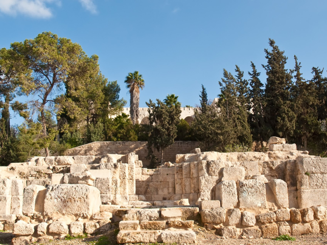 israeli-christian-villager-discovers-church-ruins-from-crusader-era&hellip;